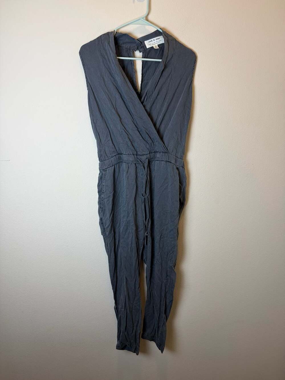Cloth & Stone Sleeveless Jumpsuit Size S Gray Crossover Drawstring